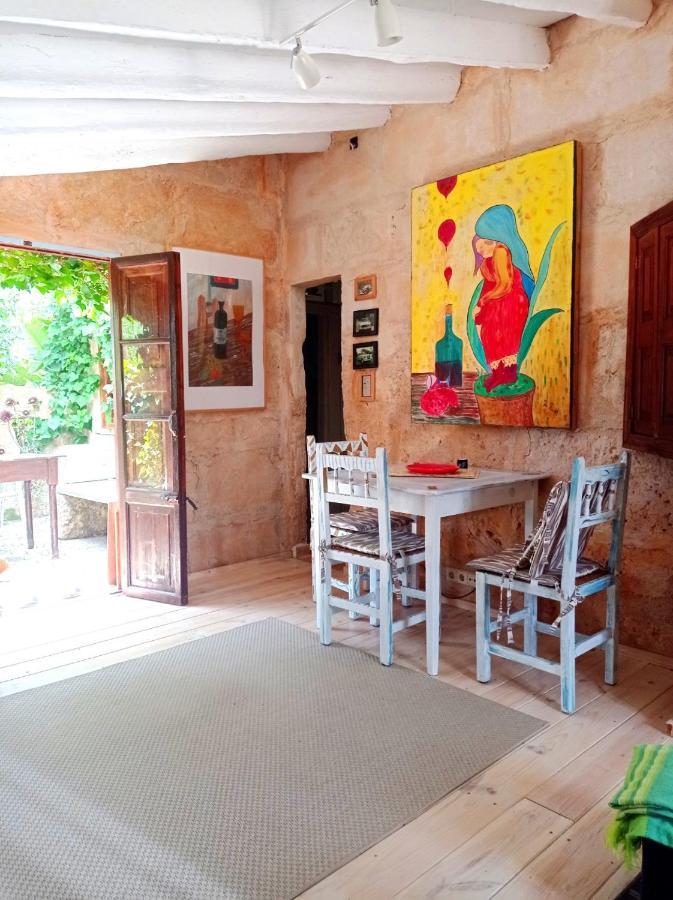 Arthouse Campos Mit Haus Galeria 110Qm Und Appartementhaus Mit Patio 30Qm Bagian luar foto