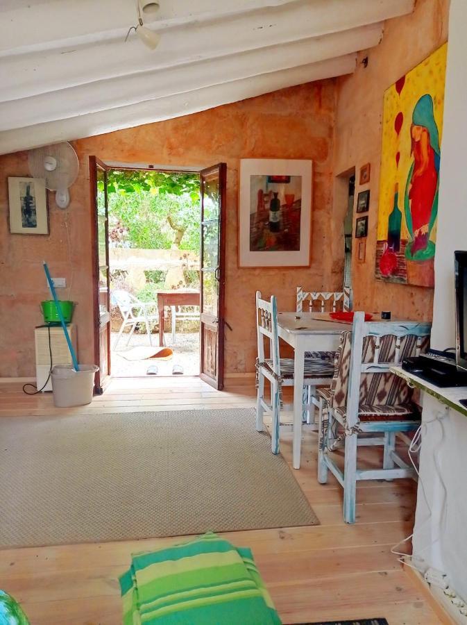 Arthouse Campos Mit Haus Galeria 110Qm Und Appartementhaus Mit Patio 30Qm Bagian luar foto