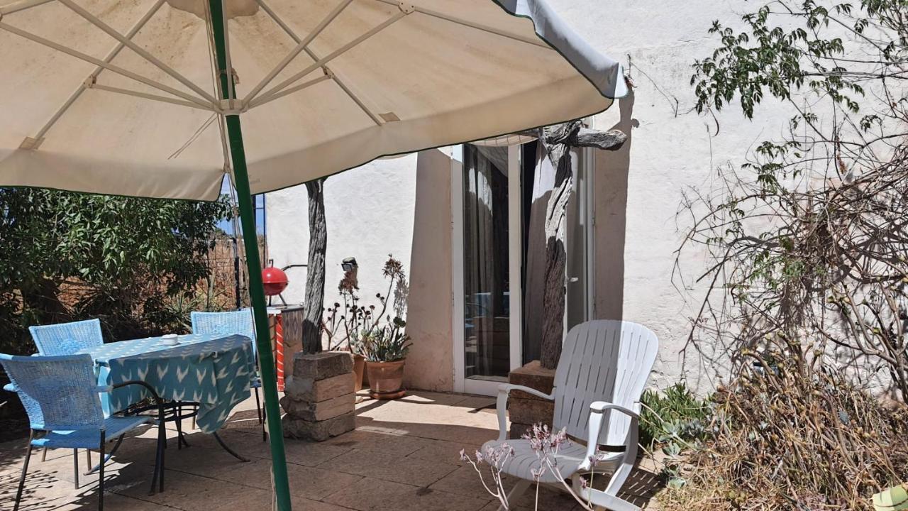 Arthouse Campos Mit Haus Galeria 110Qm Und Appartementhaus Mit Patio 30Qm Bagian luar foto